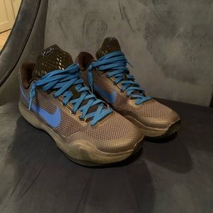 Kobe X